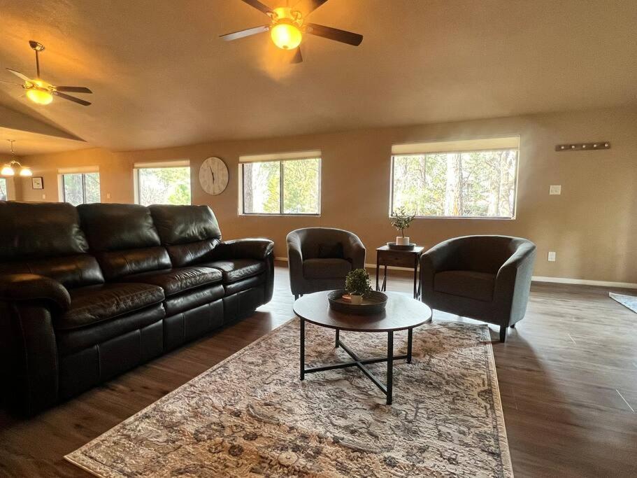 The Bluejay Cabin At Munds Park, Az! Sedona Exterior photo